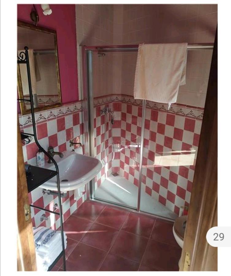 La Casina Roja - Santolaya De Cabranes Villa Arboleya Eksteriør billede