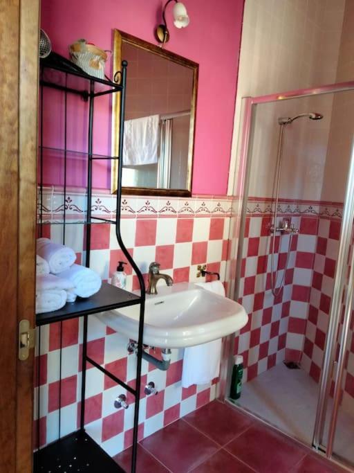 La Casina Roja - Santolaya De Cabranes Villa Arboleya Eksteriør billede